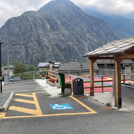 Casa Ad Chez Piero Vda Issogne-002 * Issogne