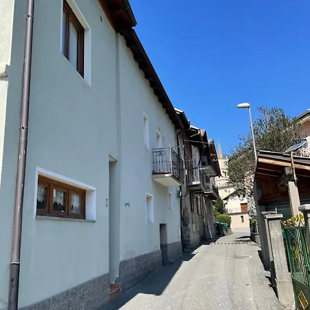 Casa Ad Chez Piero Vda Issogne-002 펜션 Issogne