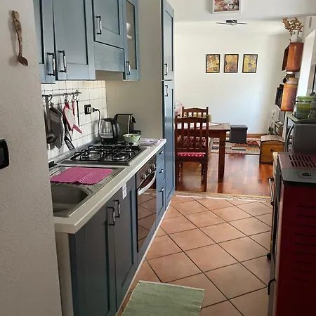 Casa Ad Chez Piero Vda Issogne-002 *