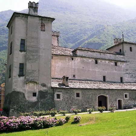 Casa Ad Chez Piero Vda Issogne-002 * Issogne